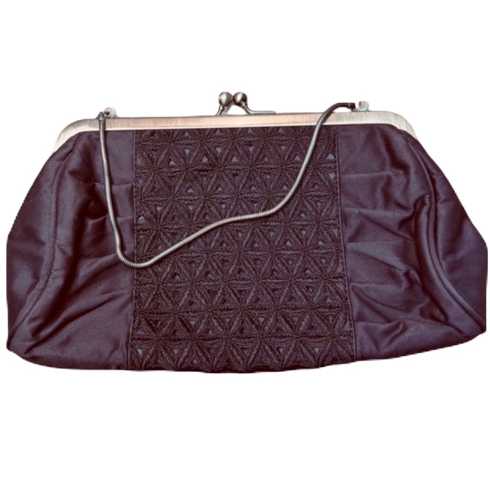 Vintage Flower Ann Taylor Loft Clutch - Picture 3 of 10
